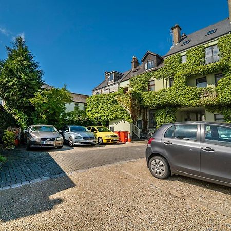 Charming City Centre Guest House Galway Exterior photo