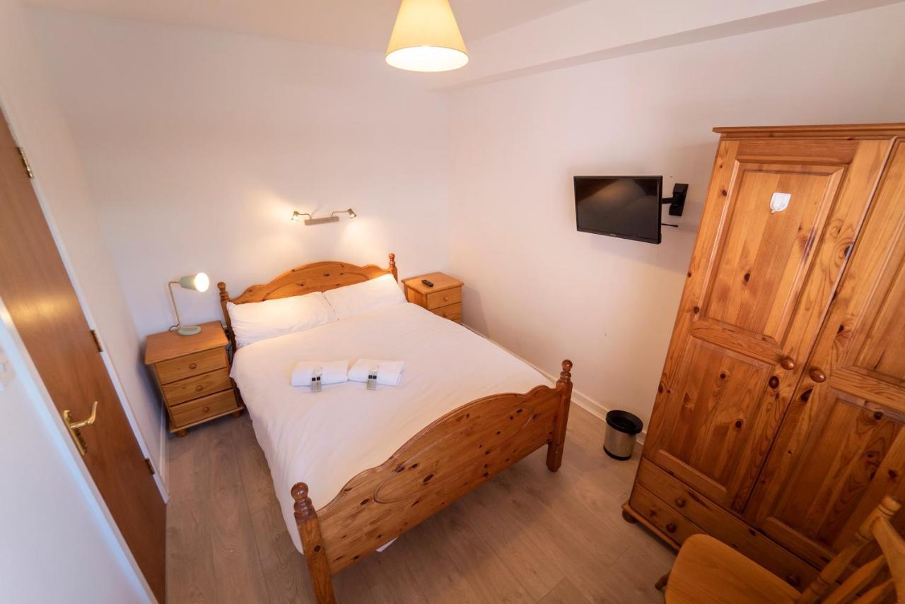 Charming City Centre Guest House Galway Exterior photo