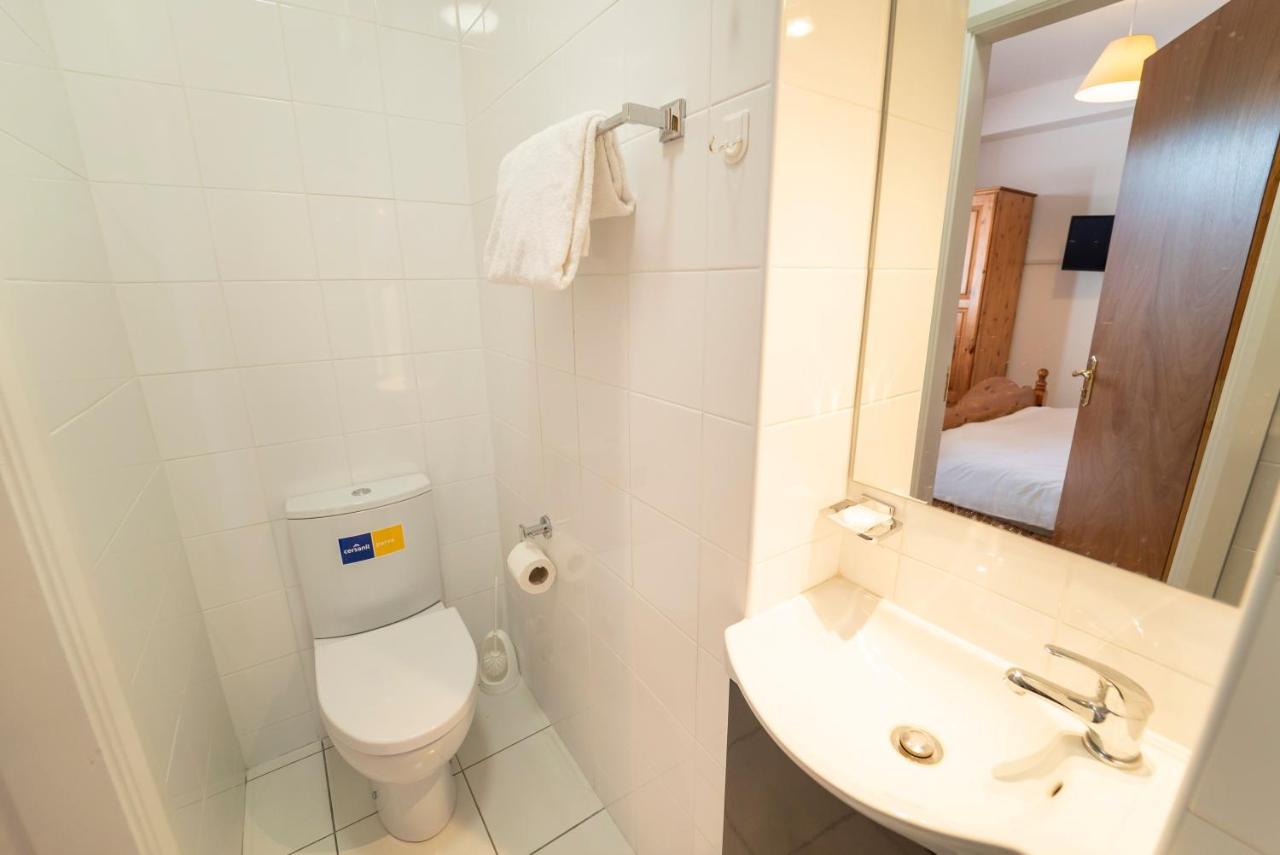 Charming City Centre Guest House Galway Exterior photo