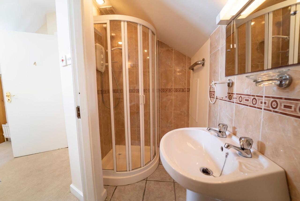 Charming City Centre Guest House Galway Exterior photo
